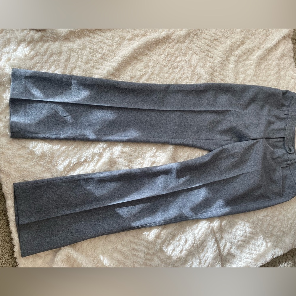 Anne Klein, NWT gray dress pants. Sz 10. Brand new: